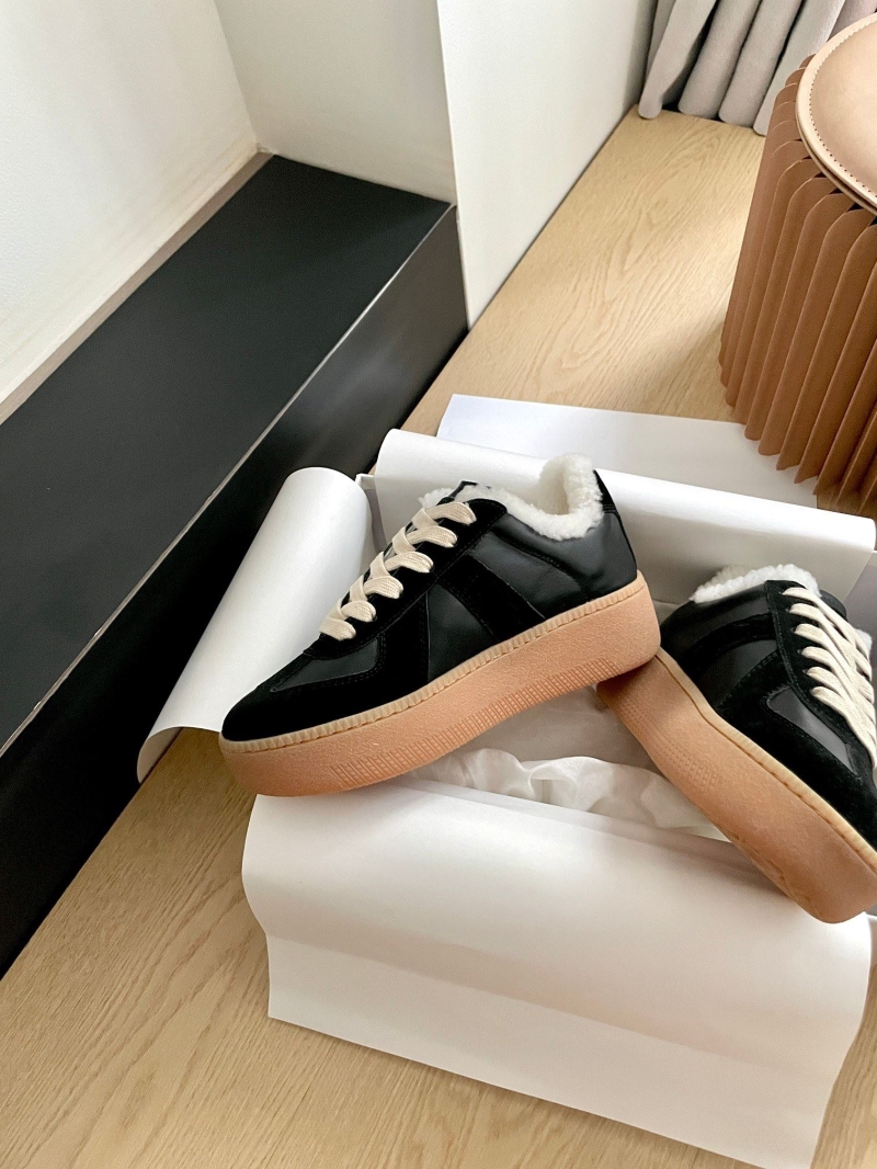 ma1s0n Marg*e1a flat shoes